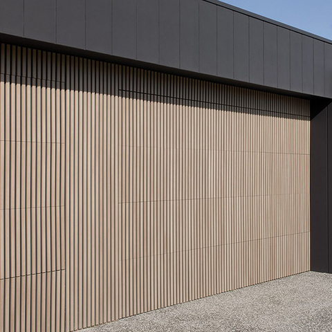 Puertas de garaje seccionales de listones de aluminio